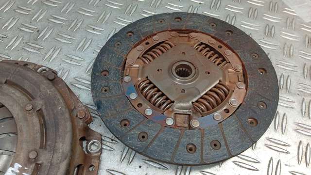 FORD 2405828 Комплект сцепления в наличии Житомир