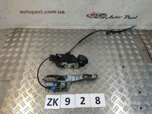 Запор кабины 24087158 PEUGEOT