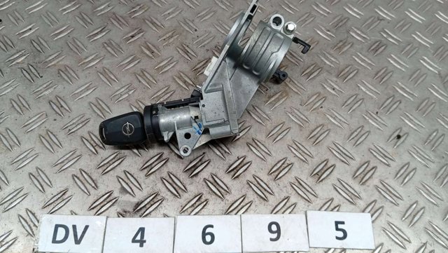 Замок зажигания 2421430 GM