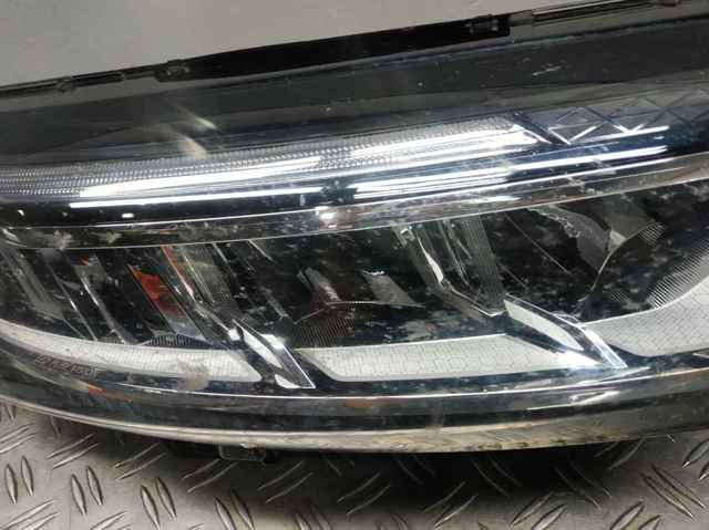 RENAULT 260104431R Правая фара в наличии Кривой Рог