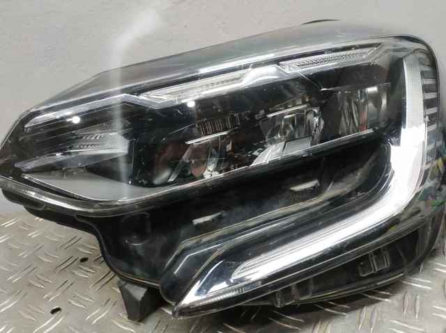RENAULT 260600666R Левая фара в наличии Ирпень