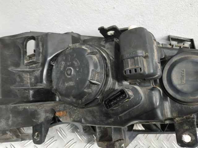 RENAULT 260604235R Левая фара в наличии Ирпень