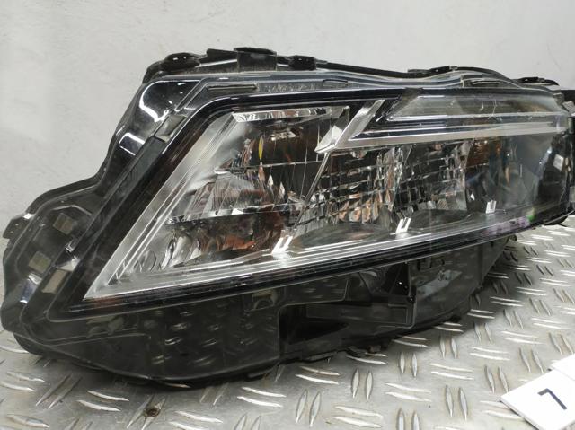 NISSAN 260606RR0A Фара левая в наличии Запорожье