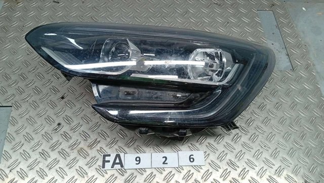 Вставка фары левой 260608093R RENAULT