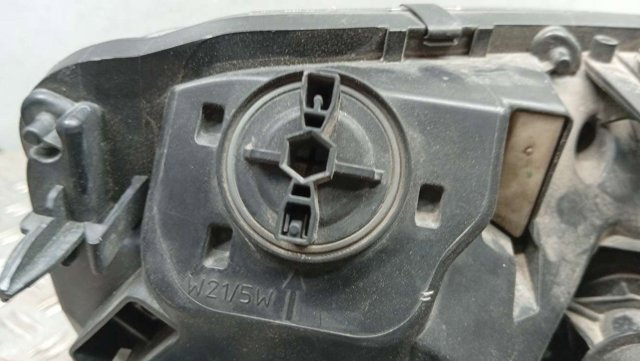 RENAULT 260608209R Фара левая в наличии Киев