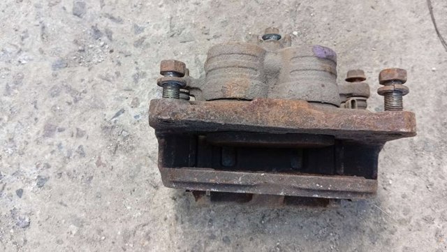 SUBARU 26292AJ01A Суппорт тормозной передний левый в наличии Хмельницкий