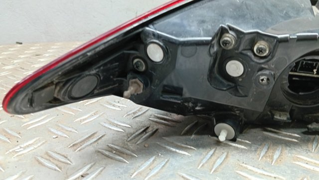 NISSAN 265505CA0A Фонарь задний правый внешний в наличии Винница