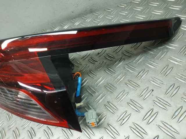 NISSAN 265506UA0A Фонарь задний правый внешний в наличии Житомир