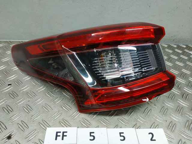 Фонарь задний левый, внешний 26555HV00A NISSAN