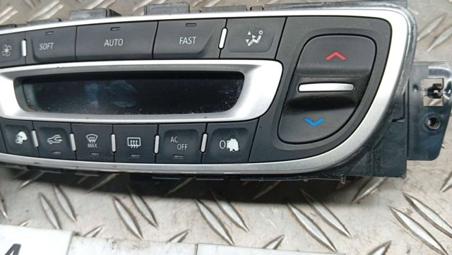RENAULT 275100007R Блок управления режимами отопления/кондиционирования в наличии Украина