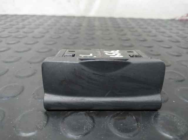 280230002R RENAULT USB-разветвитель купить в Украина