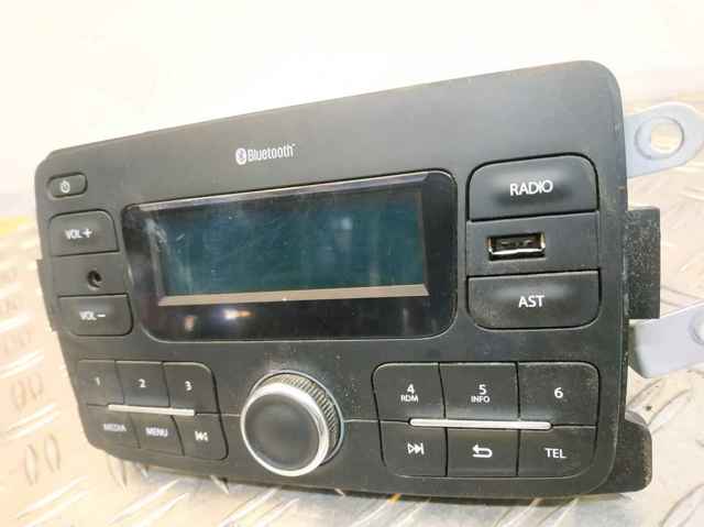 RENAULT 281154906R Магнитола в наличии Днепр