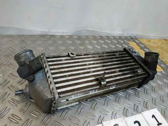 282712A401 HYUNDAI Радиатор интеркуллера купить в Чернигов