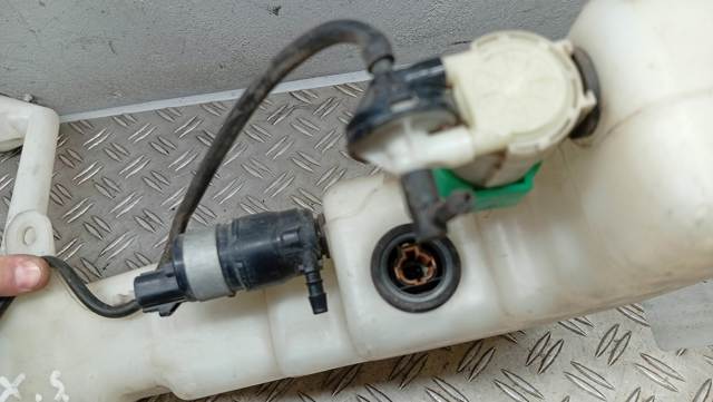 289101LL0B NISSAN Бачок омывателя стекла купить в Житомир