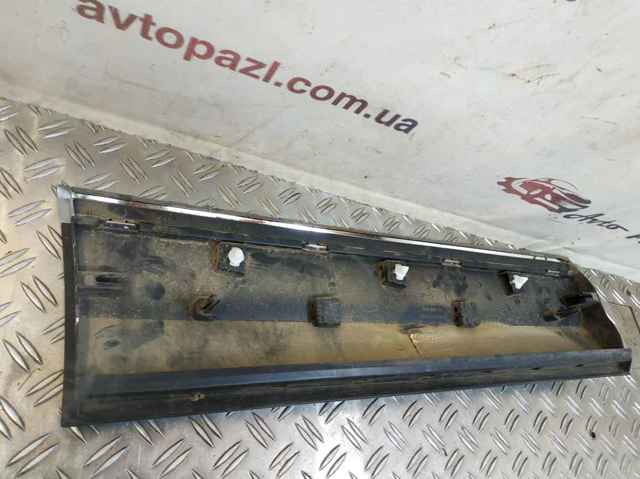 2GA854949L Молдинг двери задней левой нижний купить Ужгород