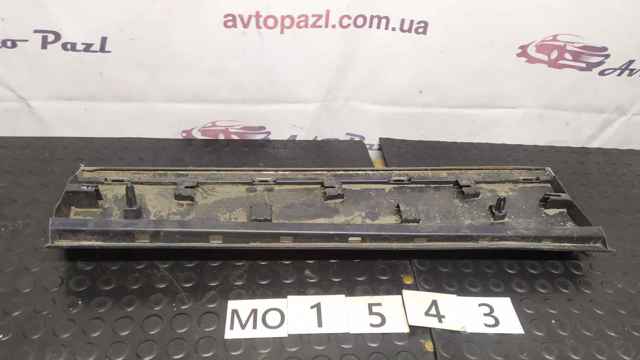 VAG 2GA854950L Молдинг двери задней правой нижний в наличии Хмельницкий