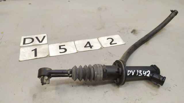 RENAULT 306100018R Главный цилиндр сцепления в наличии Кривой Рог