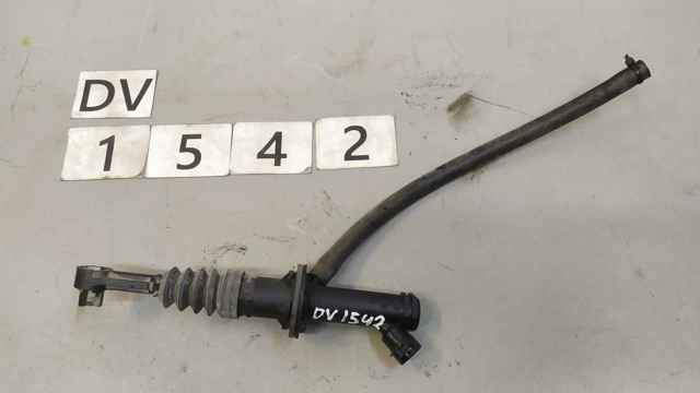 306100018R RENAULT Цилиндр сцепления главный купить в Ужгород