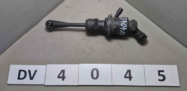 Цилиндр сцепления 306101U60A NISSAN