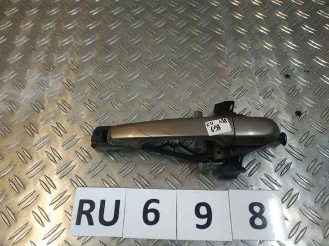 Держатель наружной ручки двери, передней правой 30784203 VOLVO