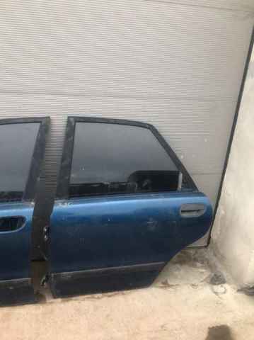 Задняя левая дверь Volvo S40 1