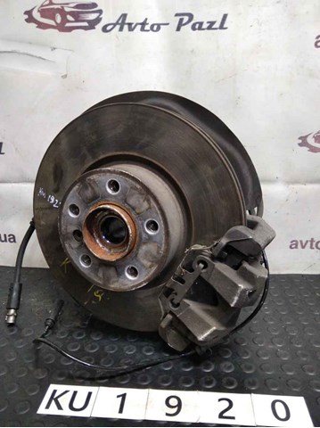 Ступица колеса передняя 31206850154 BMW