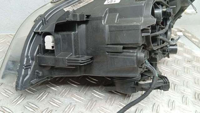 31325255 VOLVO Правая фара купить в Хмельницкий