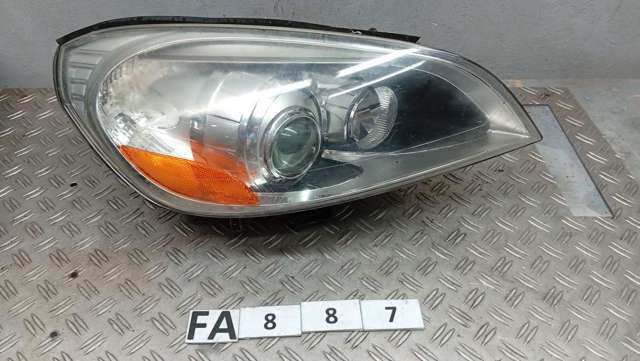 Фара основная правая 31325255 VOLVO