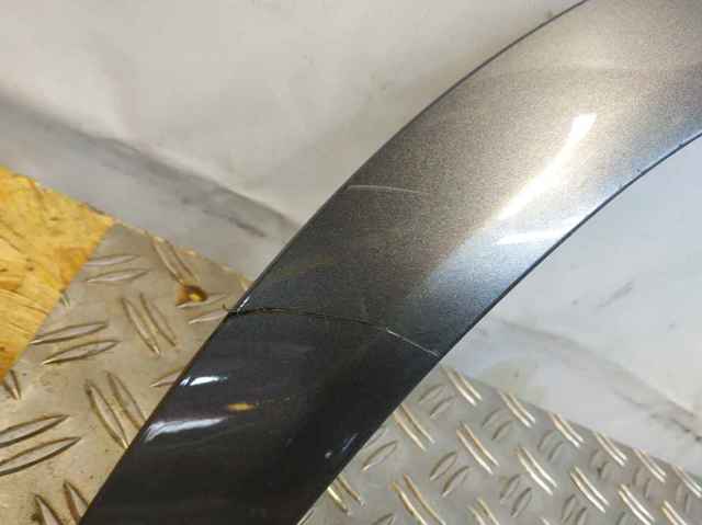 31378165 VOLVO Расширитель (накладка) арки заднего крыла правый купить в Николаев