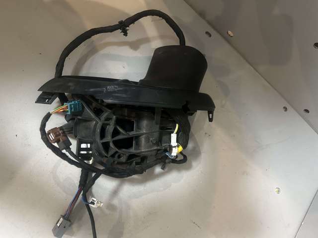 VOLVO 31385640 Левое боковое зеркало в наличии Запорожье