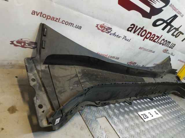 VOLVO 31385835 Водосток лобового стекла, жабо в наличии Ужгород