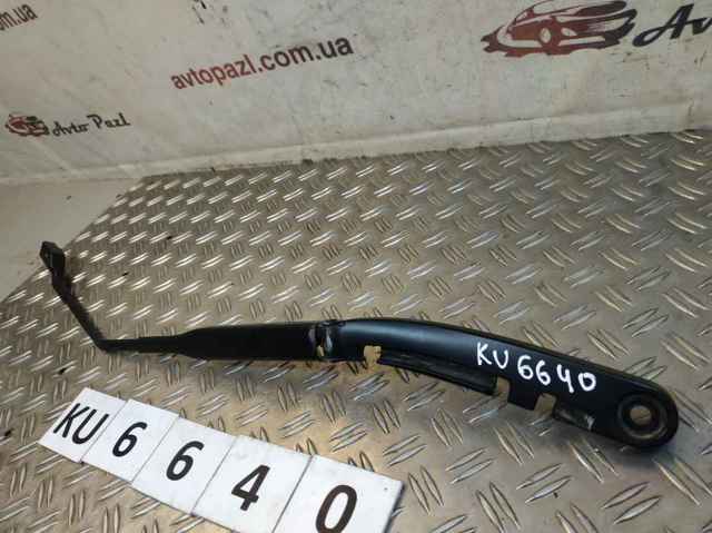 VOLVO 31416840 Поводок стеклоочистителя в наличии Николаев