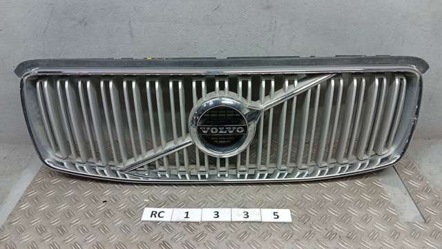 Решетка радиатора 31425932 VOLVO