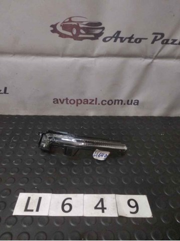 Правый указатель поворота зеркала  31498602 VOLVO