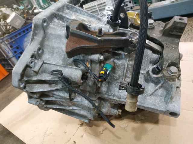 RENAULT 320105487R в наличии Львов