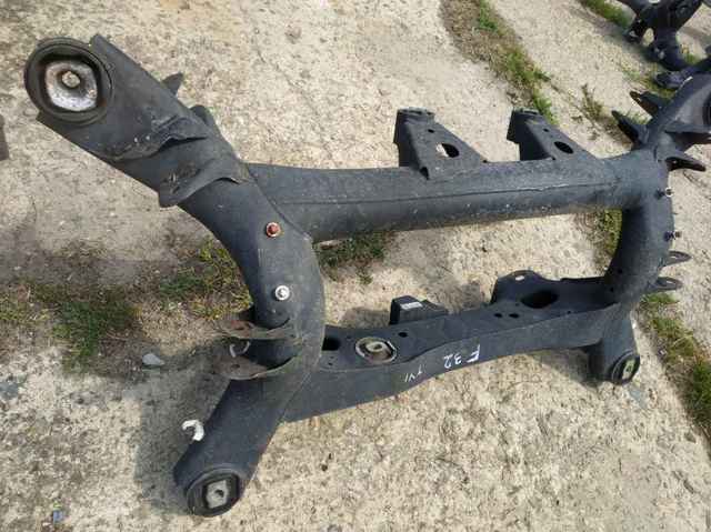 33316792505 BMW Балка задней подвески (подрамник) купить в Харьков
