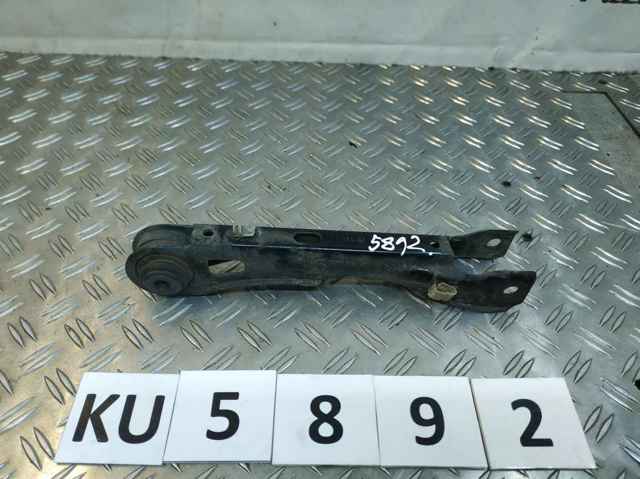 Рычаг задней подвески верхний левый и правый 33322409891 BMW