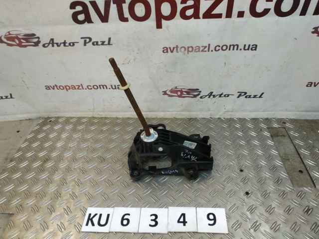 Кулиса КПП 335300D0400 TOYOTA