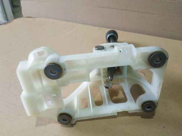 TOYOTA 3353042072 Механизм переключения передач (кулиса, селектор) в наличии Одесса