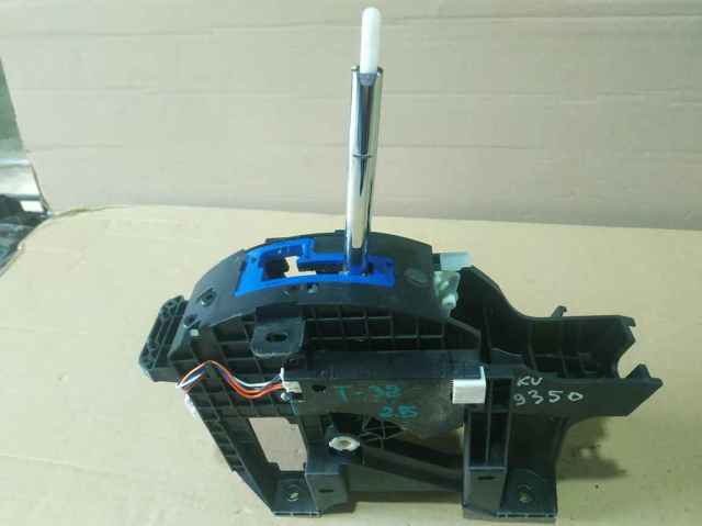 Селектор коробки передач 349016FV0A NISSAN
