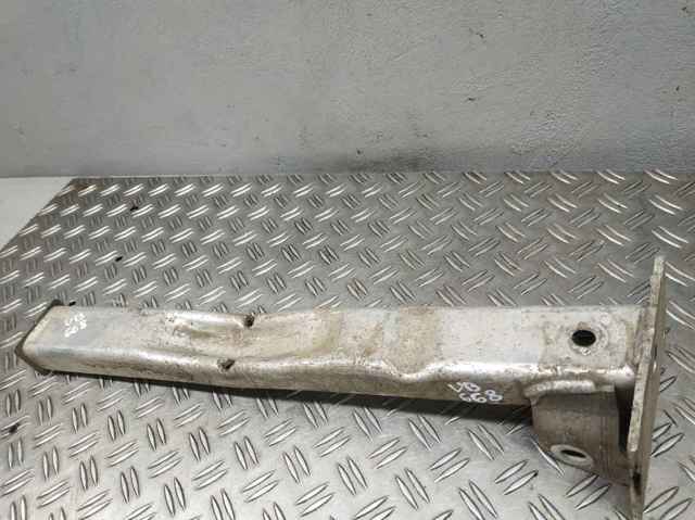 Кронштейн передней балки 350876 PEUGEOT