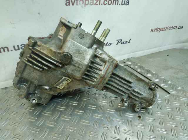 TOYOTA 3610048051 Раздатка в наличии Днепр