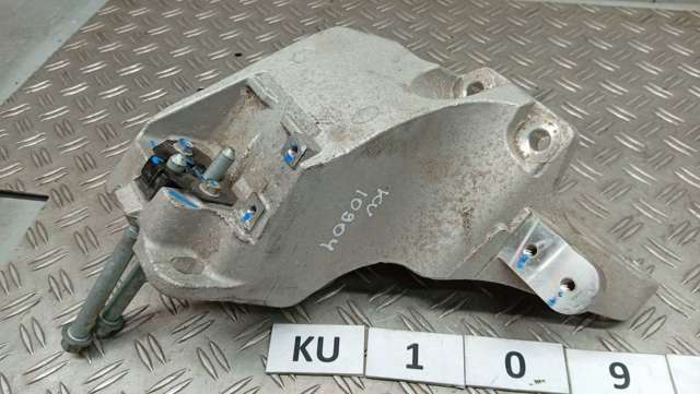 365940E700 HYUNDAI Кронштейн подушки (опоры) двигателя правой купить в Кривой Рог