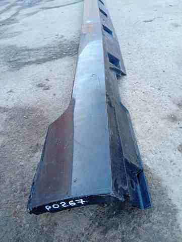 3G0853858 Накладка (молдинг) порога наружная правая купить Чернигов