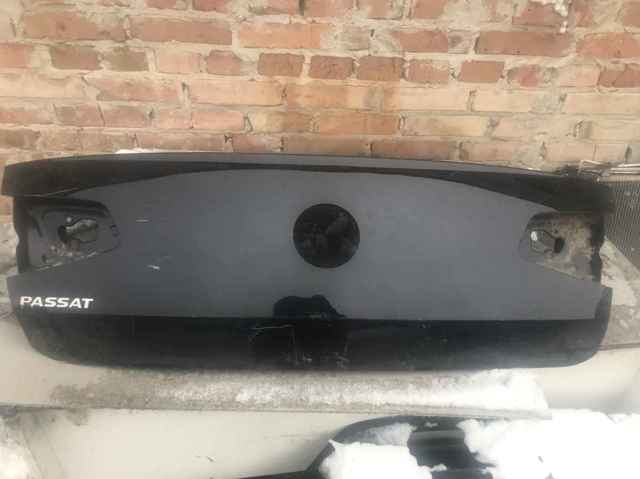 3G5827025A VAG Крышка багажника купить в Чернигов