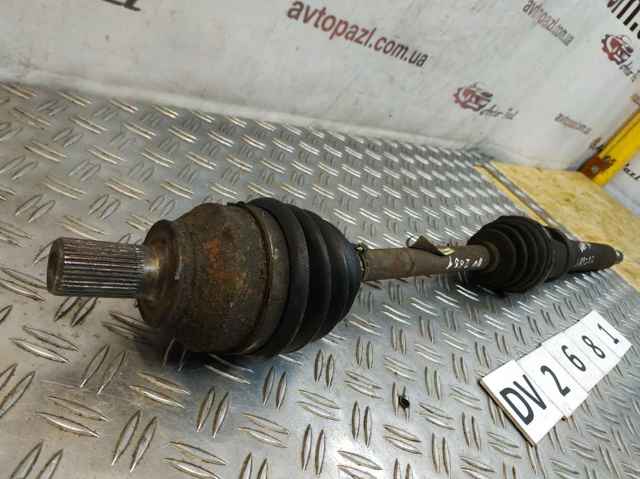 FORD 3M513B436DG Полуось (привод) передняя правая в наличии Львов