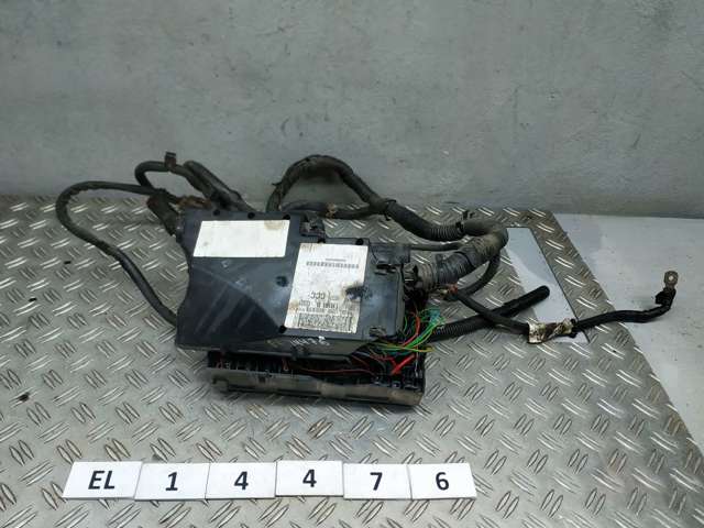 Блок предохранителей и реле 3M5T14A067BC FORD