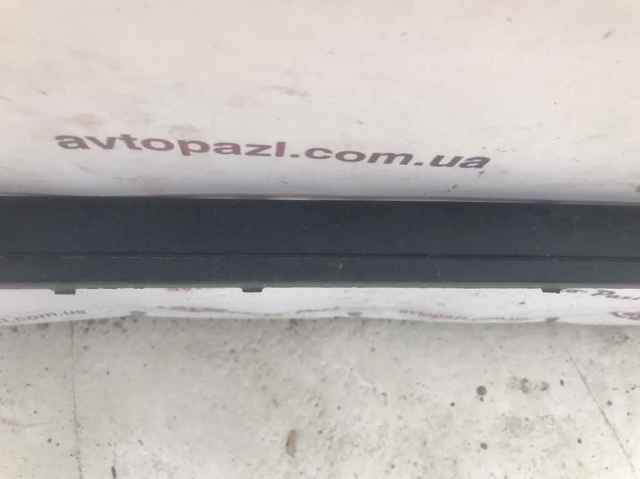 Защитная накладка на задний бампер 3U5807423 VAG