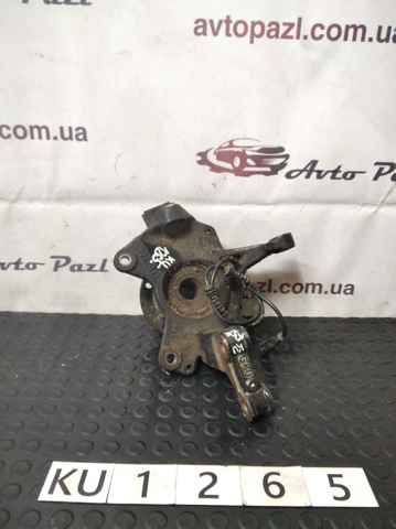 Кулак поворотный передний левый 400150083R RENAULT
