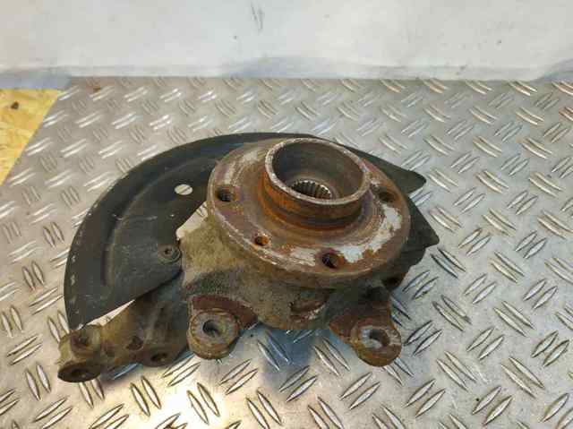 RENAULT 400158414R Цапфа передняя левая в наличии Киев